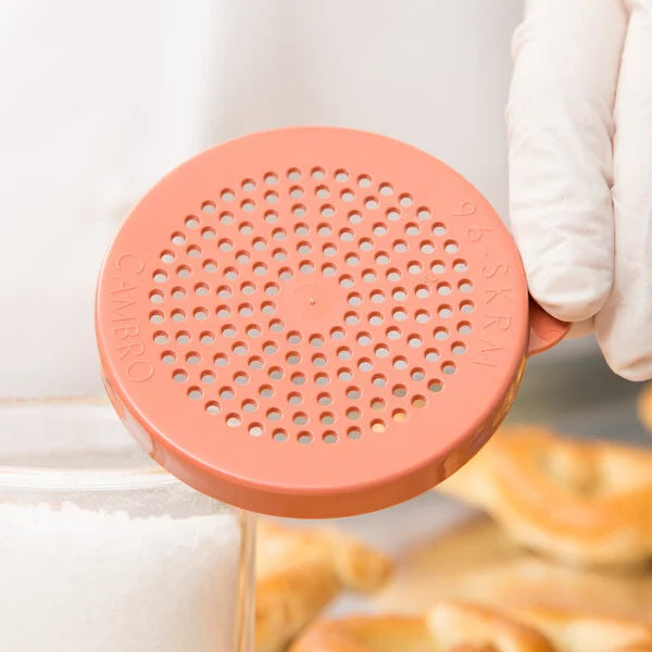 (Quick Ship) Cambro 96SKRM135 Camwear® 10 oz Polycarbonate Shaker with Rose Lid for Medium Ground Product