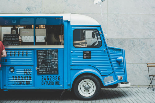 Food‑Truck Tested, Chef‑Approved: The Best Ovens & Must‑Have Equipment for Mobile Kitchens