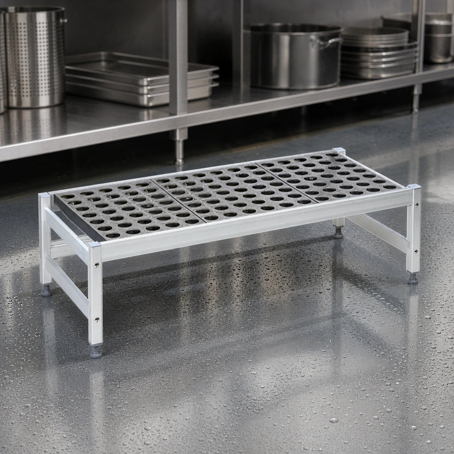 Deep Anodized Aluminum Construction