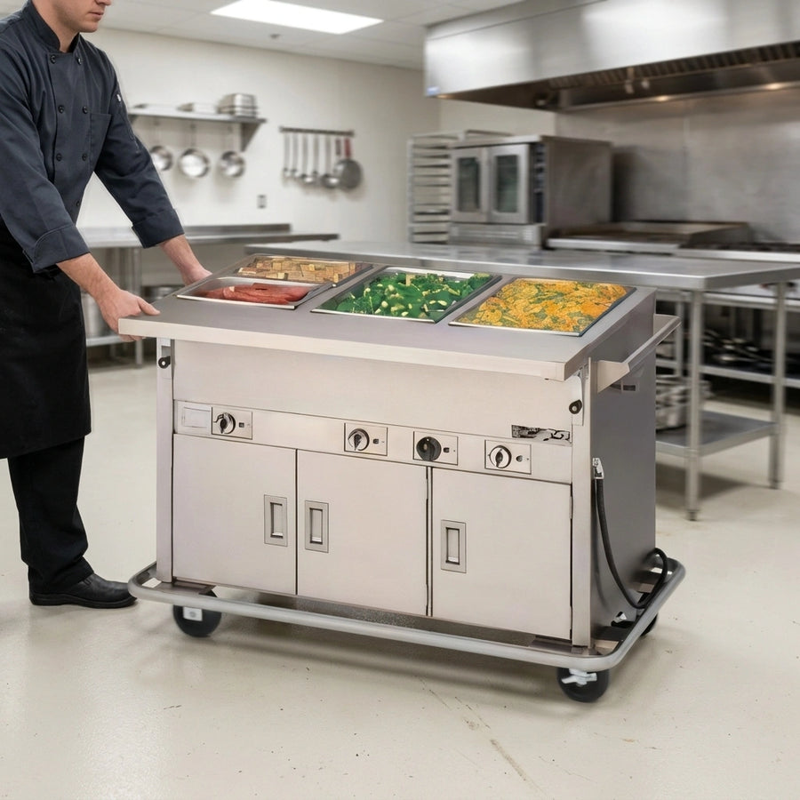 Effortlessly reposition your hot food service with this counter's robust mobile design, featuring smooth-rolling 5-inch plate casters for flexible placement.