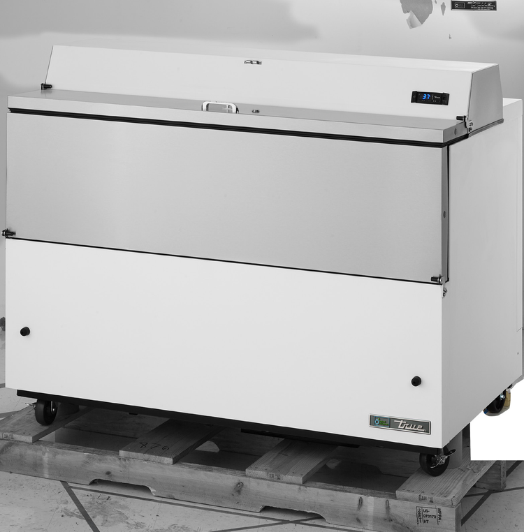Product image #4 for True Mobile Milk Cooler Cart, 16-Crate Capacity, Forced-Air, White Vinyl Exterior