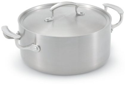 Product image #2 for Vollrath Miramar 5 Quart Induction-Ready Round Casserole Dish with Low Dome Cover