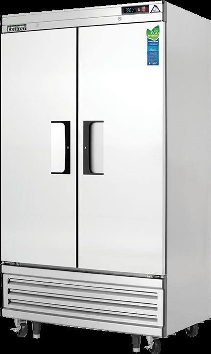 Product image #5 for Everest Refrigeration Two-Section Reach-In Refrigerator, 39-3/8 Inch Wide, 33.0 Cu. Ft., Bottom-Mounted, Solid Hinged Doors