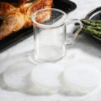 Thumbnail image #2 for New Star Foodservice 22513 Dredge Shaker, 10 oz, Polycarbonate, with 3 Perforated Adjustable Lids Case of 72