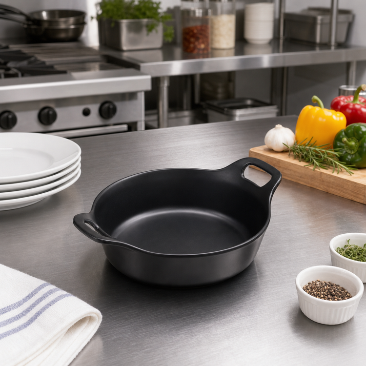 Product image #2 for American Metalcraft Round Melamine Casserole Dish, Cast Iron-Style, 39 oz., Black