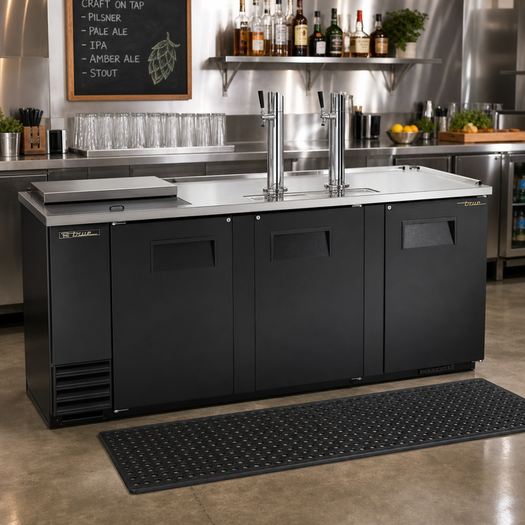 Product image #2 for True TDD-4CT-HC Club Top Draft Beer Cooler, 4 Half-Barrel Keg Capacity, 2 Columns