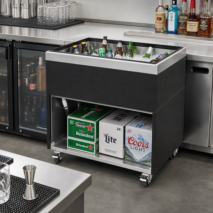 Product image #2 for Glastender MIB-36-H Mobile Ice-Cooled Beer Bin with Open Front Cabinet Base, 36 Inch Wide