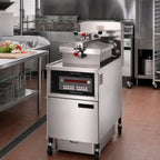 Thumbnail image #2 for Henny Penny PFG600.07 4-Head Natural Gas Pressure Fryer with Built-In Filtration, 43 lb Oil Capacity, Stainless Steel