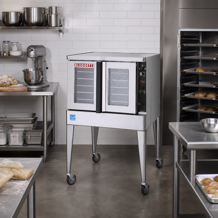Product image #2 for Blodgett Premium Series MARK V-200 Base Single-Deck Full-Size Bakery-Depth Electric Convection Oven
