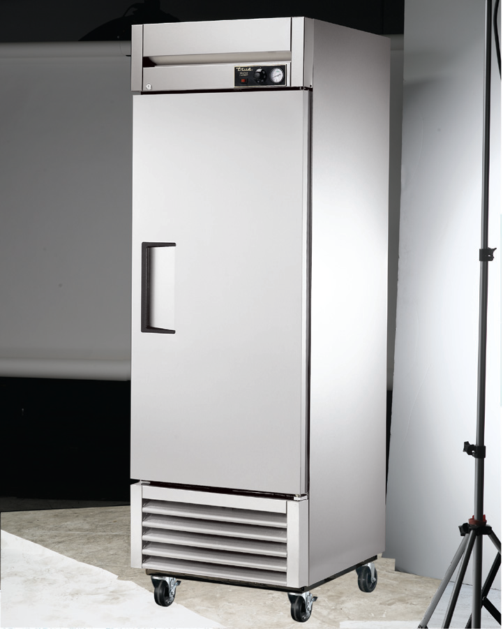 Product image #5 for True 1-Section Reach-In Heated Holding Cabinet with Solid Swing Door, 3 Shelves, 115V
