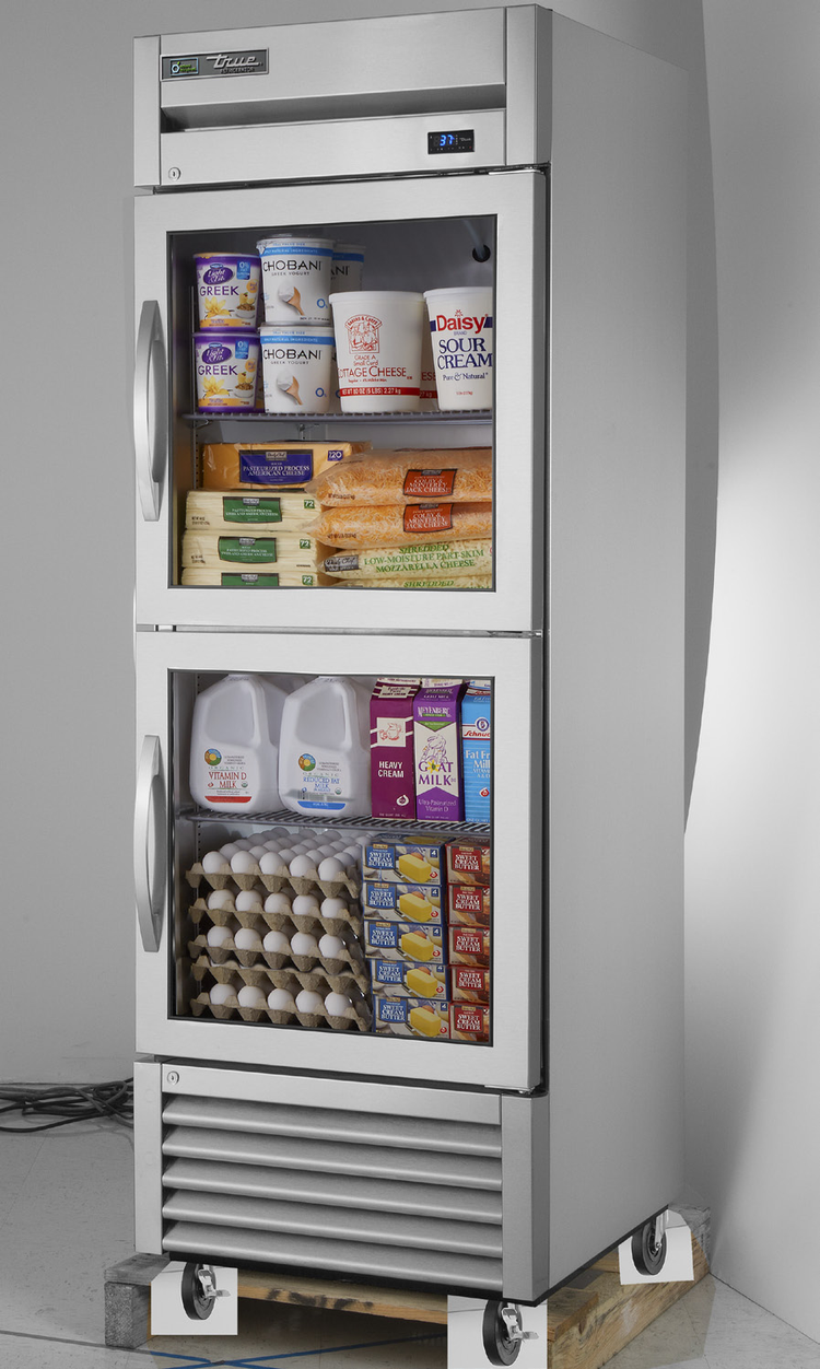 Product image #5 for True 27-Inch One-Section Reach-In Refrigerator with 2 Half Glass Doors