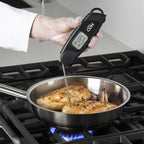 Thumbnail image #2 for CDN TCTW572-R Waterproof Folding Thermocouple Thermometer, -40 to +572°F (-40 to +300°C), 0.1°F/0.1°C resolution, ±1.8°F accuracy, 1-9/16"W x 1"H