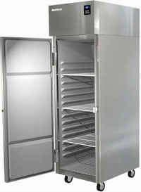 Delfield 1-Section Reach-In Refrigerator, Solid Door, 19 Cu. Ft., Top-Mounted R290