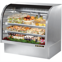True Manufacturing 48-1/4-Inch Full-Service Curved Glass Refrigerated Deli Case