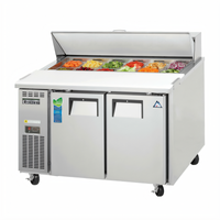Everest Refrigeration EPR2 Two-Section Sandwich Prep Table, 47-1/2 Inch Wide, Side-Mounted Self-Contained Refrigeration