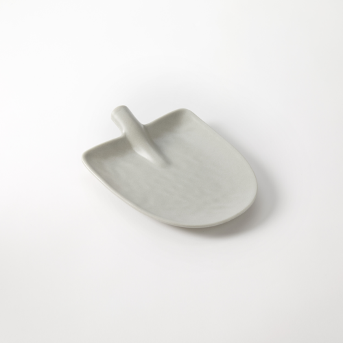Product image #1 for American Metalcraft 8.5 x 6.25 x 1.6-Inch Oval Melamine Shovel Platter, Shadow