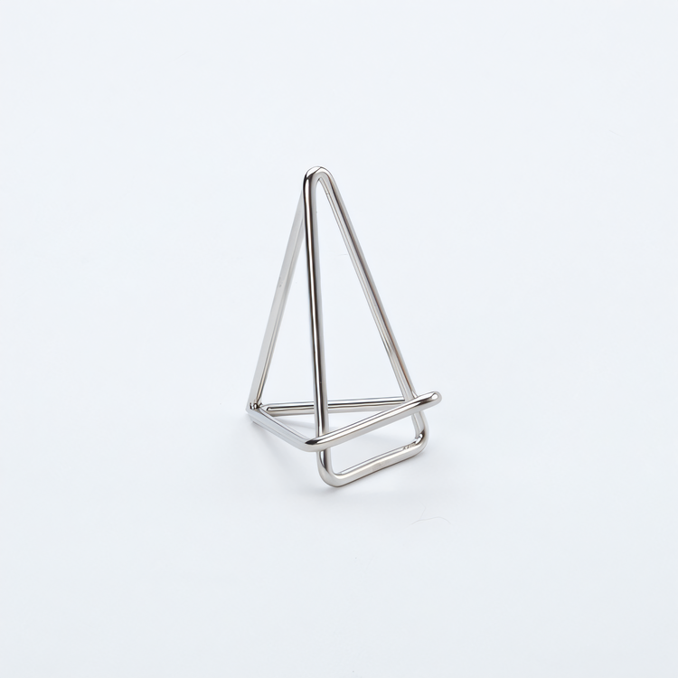 Product image #1 for American Metalcraft Geometric Metal Tabletop Menu Card Holder, 2 Inch High, Silver