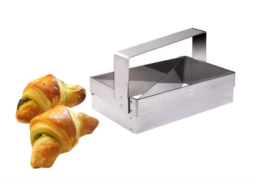 Product image #1 for Louis Tellier US 896330 Louis Tellier Biscuit & Donut Cutters
