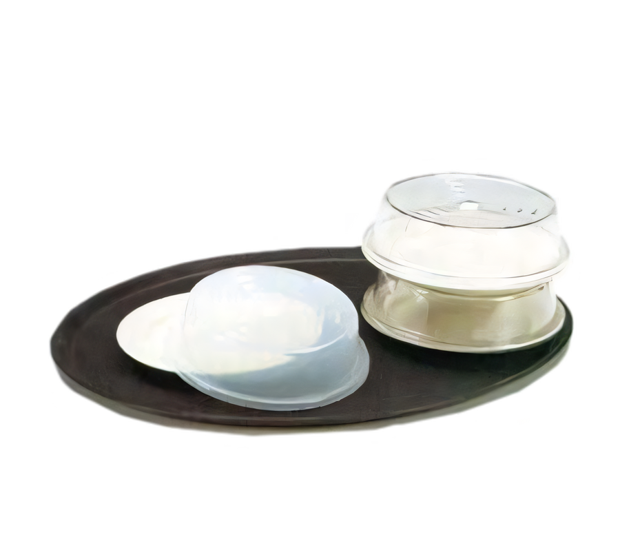 Product image #1 for Vollrath Safe-Stack® Clear Polycarbonate Round Plate Cover for 10-1/2" to 10-5/8" Plates