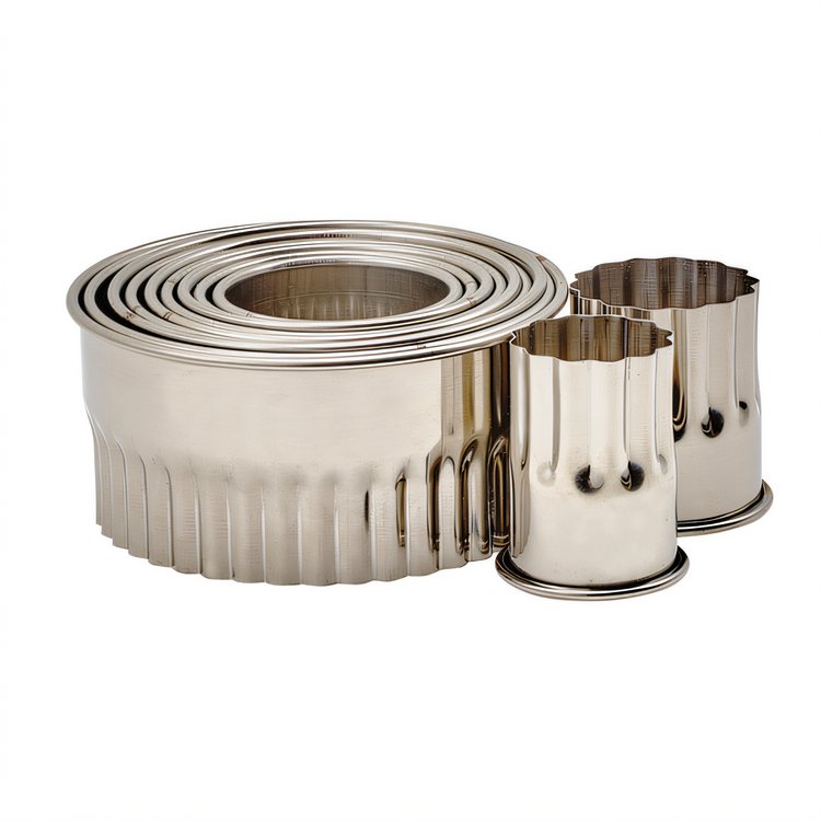 Product image #1 for Winco 11-Piece Stainless Steel Fluted Round Cookie Cutter Nesting Set with Storage Container