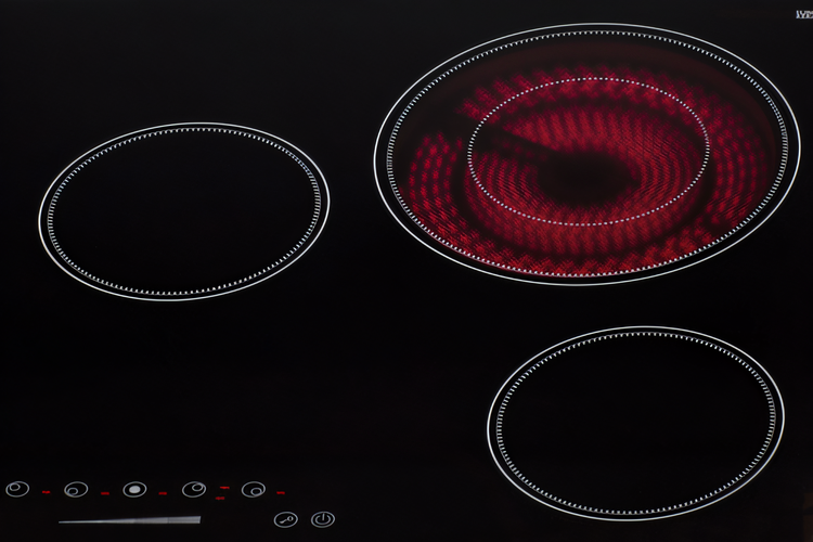 Product image #1 for Summit Commercial 30-Inch Built-In 5-Burner Radiant Electric Cooktop